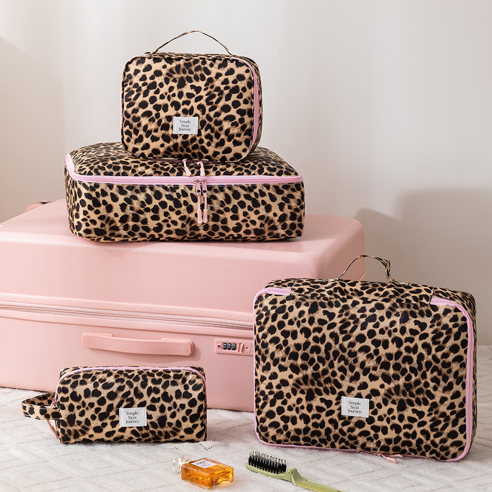 Leopard Makeup Bag Toiletry Cl - Women Accessories Business avaliação e preço