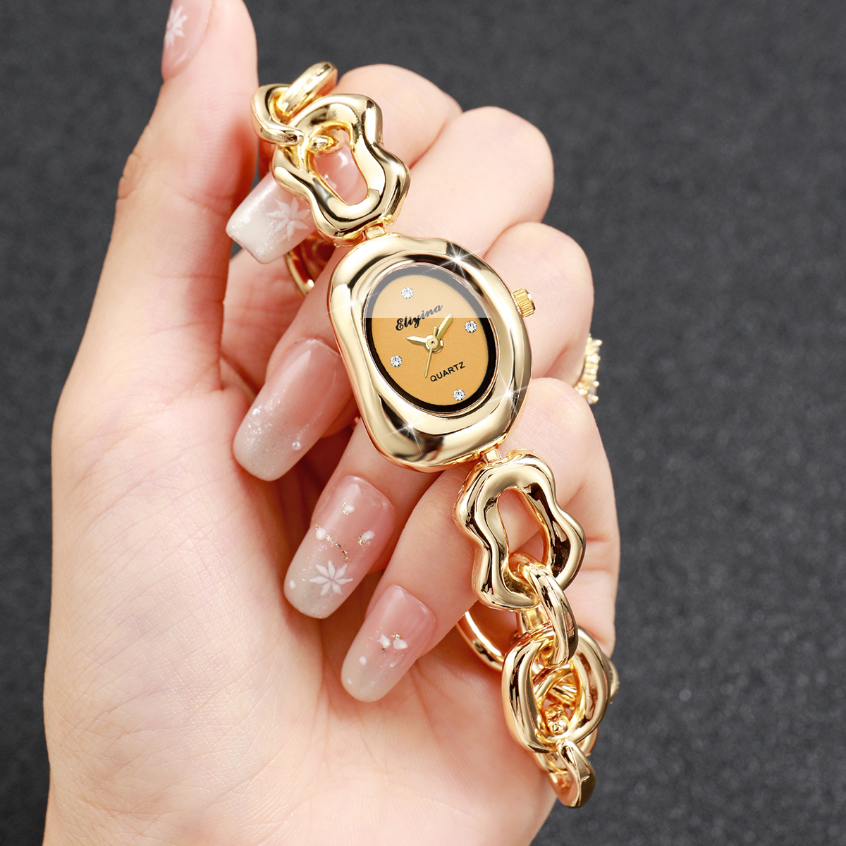 Fashion Cheese DIal Women Watc - Women Accessories Display avaliação e preço