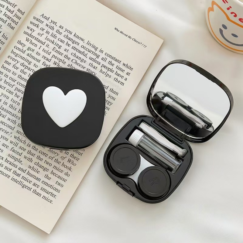 Heart Contact Lens Case with M - Women Accessories List avaliação e preço