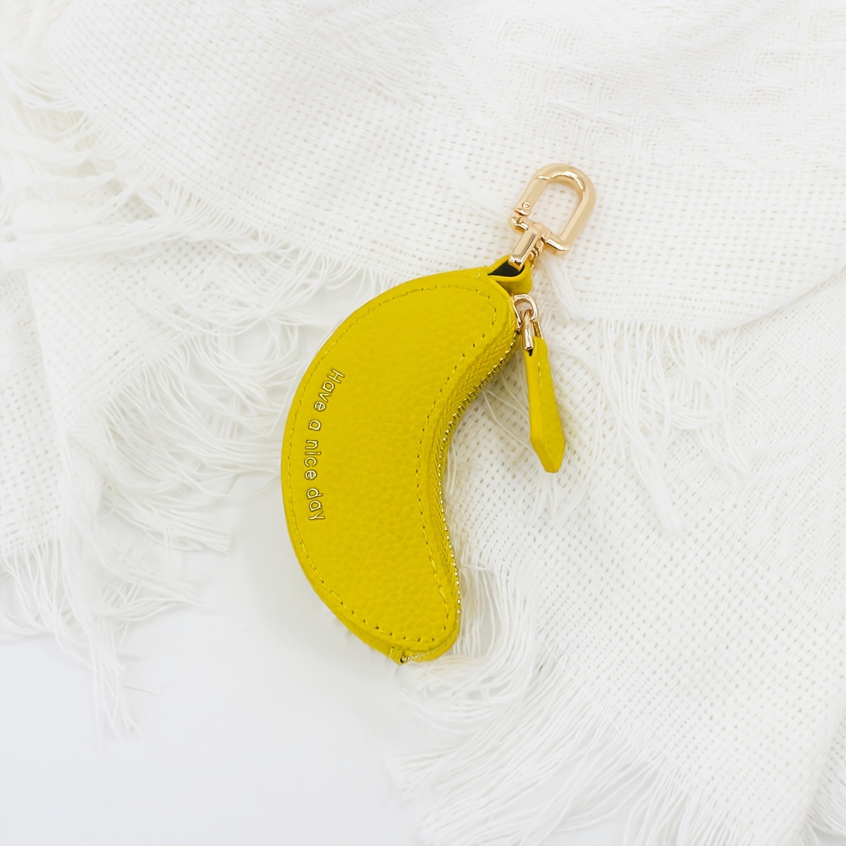 Banana Series Banana-shaped Co - Women'S Keychain Accessories avaliação e preço