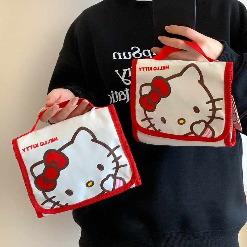 Hello Kitty Portable Large Cap - Women Accessories List avaliação e preço