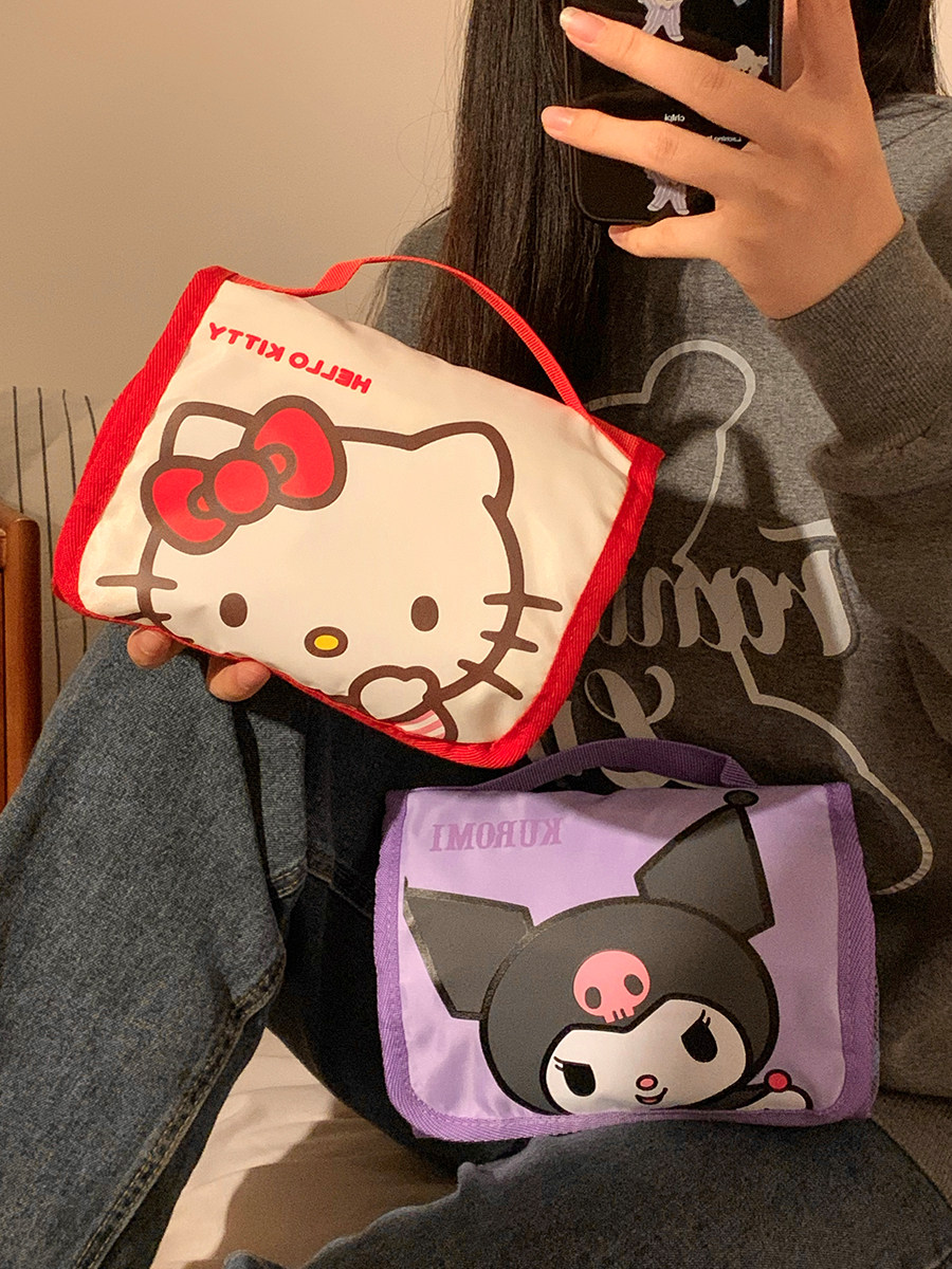 Hello Kitty Portable Large Cap - Women Accessories List avaliação e preço